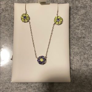 Trio flower necklace